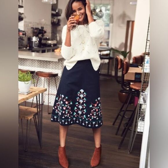 BODEN Brooke Embroidered Midi Skirt Navy Floral Linen Blend Lined Size 10P - Picture 3 of 9